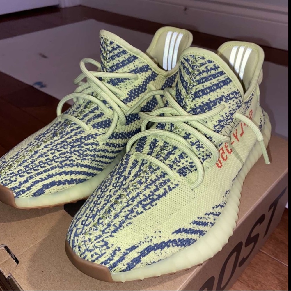 Yeezy semi frozen yellow